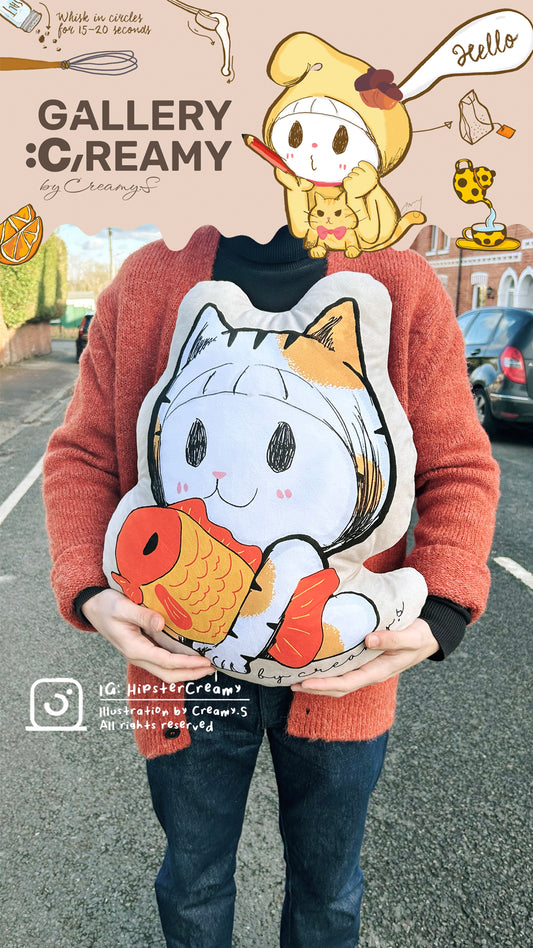 HipsterCreamy’s illustration Cushion - Cat and Fish